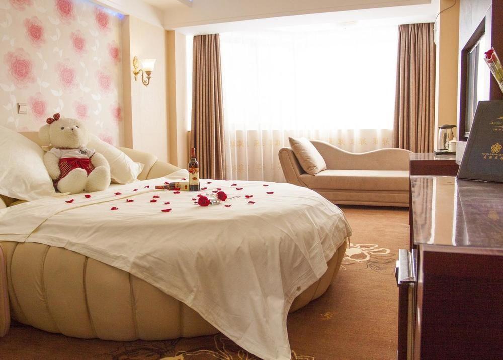 Kunming Youlian Hotel Екстер'єр фото