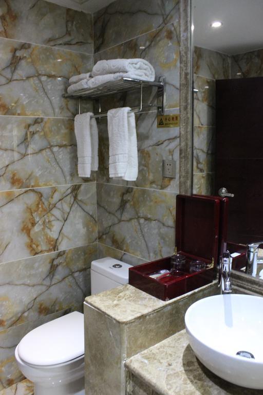 Kunming Youlian Hotel Екстер'єр фото