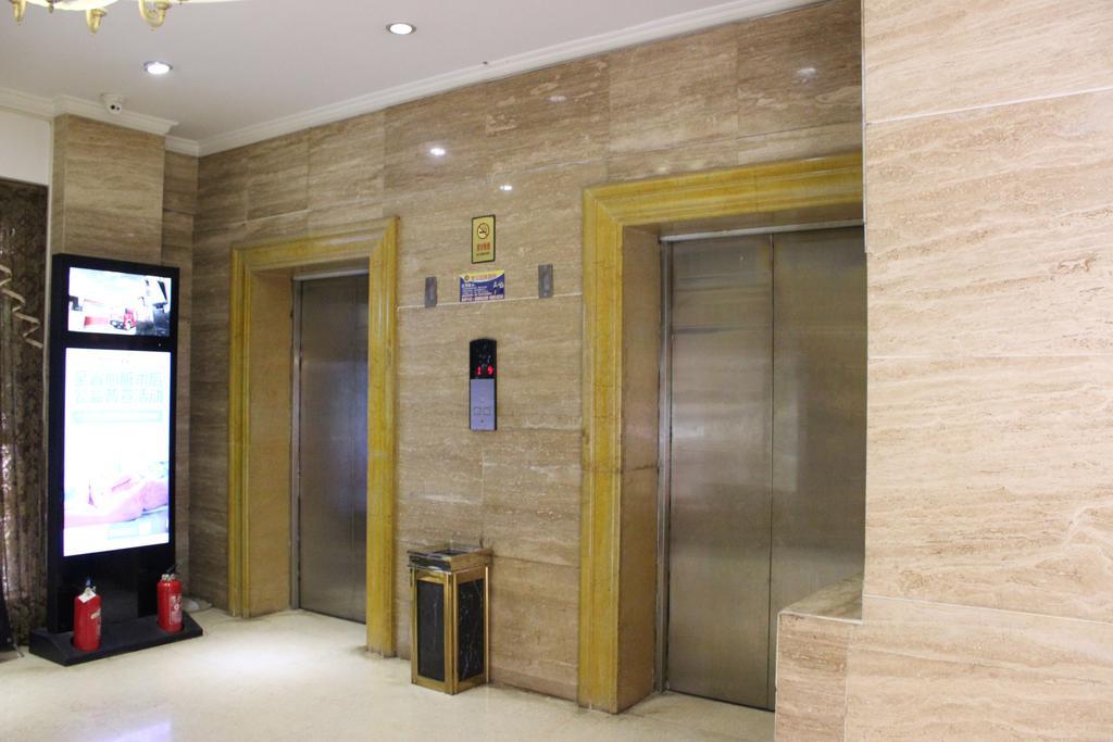 Kunming Youlian Hotel Екстер'єр фото
