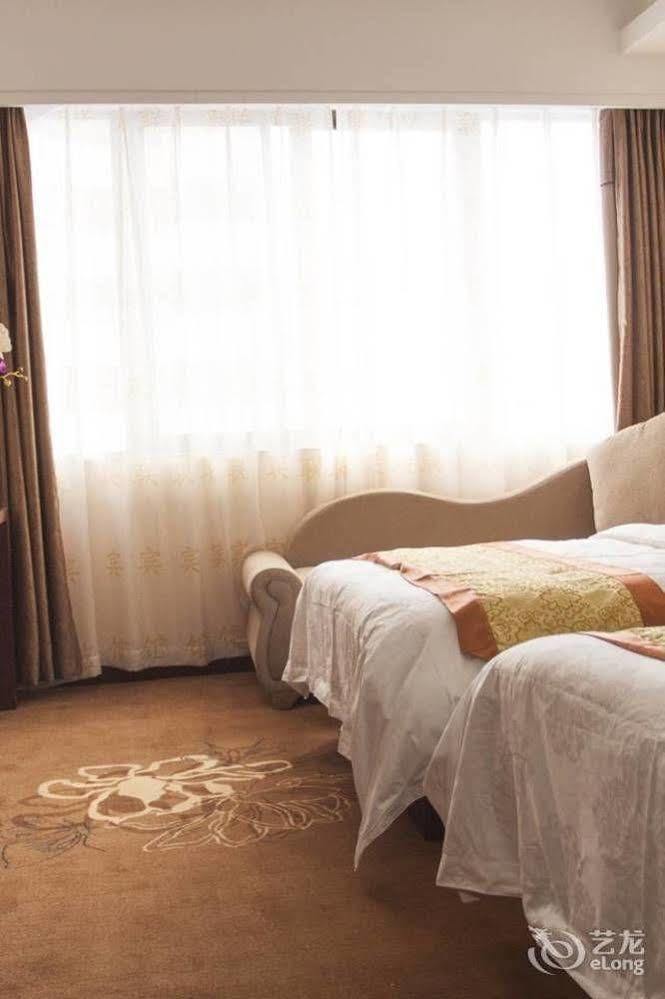 Kunming Youlian Hotel Екстер'єр фото