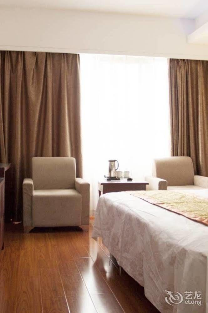 Kunming Youlian Hotel Екстер'єр фото